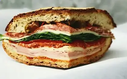 Bacon & Gouda Sandwich + Bakery Pairing Est.