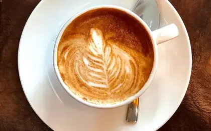 Brown Sugar Oatmilk Shaken Espresso (Grande) (Metro Higher Estimate)