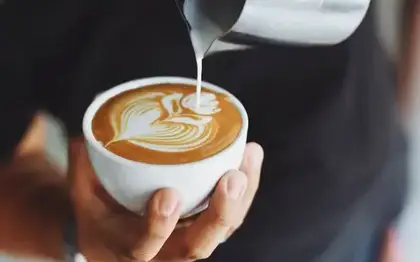 Cappuccino (Grande) + Bakery Pairing Est.