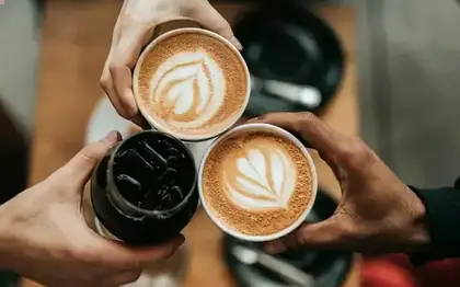 Cappuccino (Grande) — Oatmilk