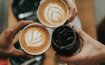 Caramel Macchiato (Grande) — Oatmilk