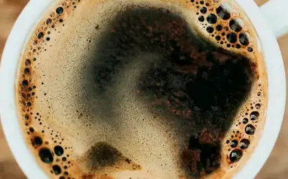 Flat White (Grande) — Extra Shot