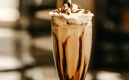 Root Beer Style Fountain (Medium) + Bakery Pairing Est.