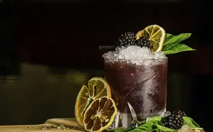 Root Beer Style Fountain (Medium)
