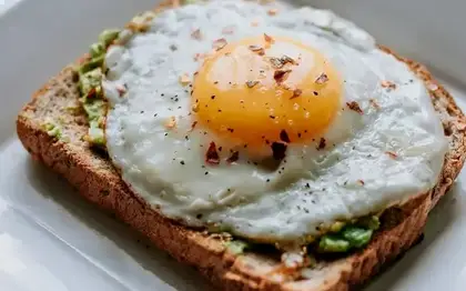 Sausage Egg & Cheddar (Delivery Marketplace Estimate)