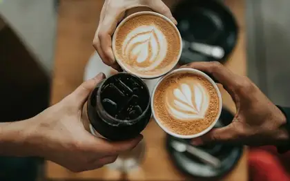 Veranda Blend Brewed Coffee (Grande) — Almondmilk