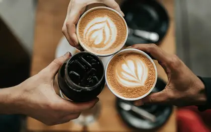 White Hot Chocolate (Grande) — Light Ice