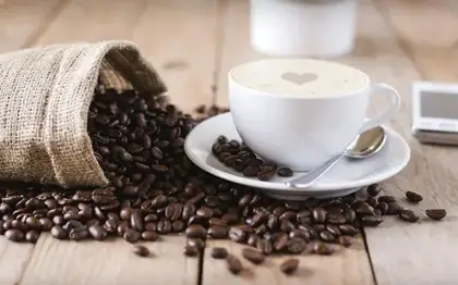 White Chocolate Mocha (Grande) — Blonde Espresso