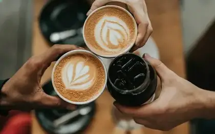 White Chocolate Mocha (Venti) — Blonde Espresso